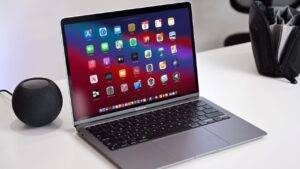 Apple's 2020 MacBook Air with M1 Chip a Game Changer in the World of Laptops